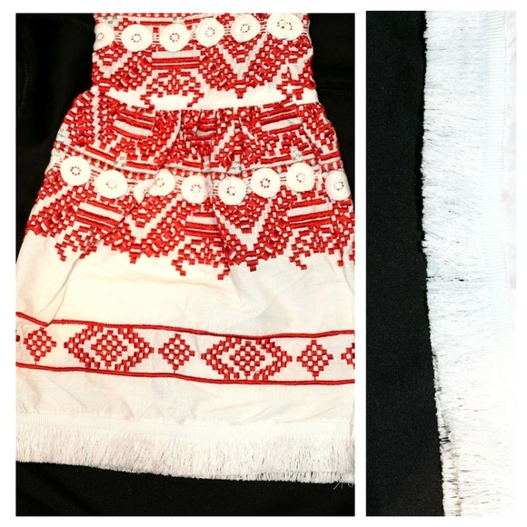 Embroidery Wrap Top The Heloise - Picture 5 of 7